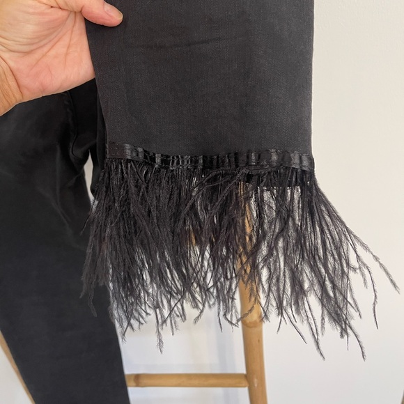 FRAME Le High Straight Feather-Cuff Jeans in Ludlow. - Picture 7 of 12